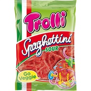 Trolli Spaghettini Sour Strawberry