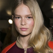 Anna Luisa Ewers (Model)