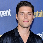 Ronen Rubenstein (Bisexual, He/Him)