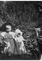 Premiers Pas De Bébé (1896)