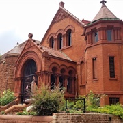 Confederate Memorial Hall Museum
