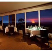 The Rim at Volcano House