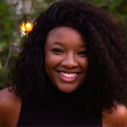 Leah Johnson (Queer, She/Her)