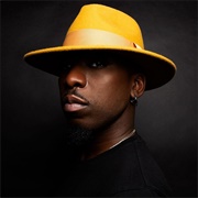 Hollywood Jade (Gay, He/Him/Sis)