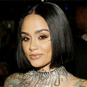 Kehlani (Lesbian, Non-Binary, She/They)