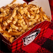 Smoke's Poutinerie - Chain Restaurant