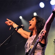 Kristen Henderson (Lesbian, She/Her)