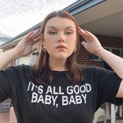 Shannon Berry (Queer, She/Her)