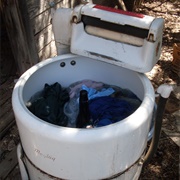 Having a Wringer Washing Machne