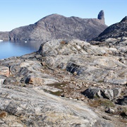 Kullorsuaq Island