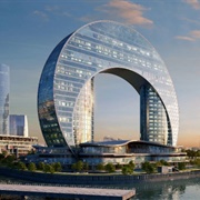 Crescent Hotel, Baku