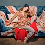 Caitlin Stasey (Pansexual/Fluid, She/Her)