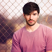 Steve Grand