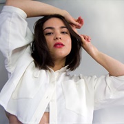 Kawennáhere Devery Jacobs (Queer, She/Her)