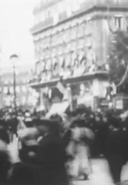 La Foule Sur La Place De L'opéra (1896)