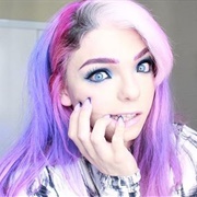 Stef Sanjati (Pansexual, Trans Woman, She/Her)