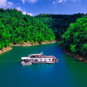 Rent a Houseboat, Lake Cumberland, KY