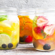 Cold Brew Iced Tea With Fruit