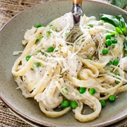 Pea Mushroom and Chicken Alfredo
