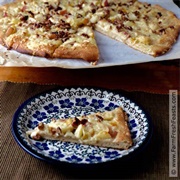 Apple Pecan Pizza