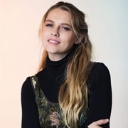 Teresa Palmer