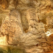 Natural Bridge Caverns