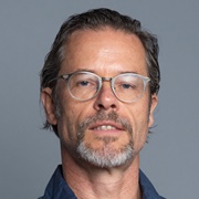 Guy Pearce
