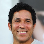 Oscar Nunez