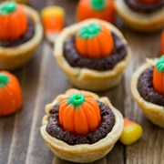 Mellowcreme Pumpkin Brownie Pies