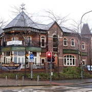 The Looking Glass - Warrington