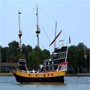 Black Raven Pirate Ship, St Augustine