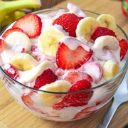 Strawberry Banana Cheesecake Salad