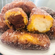 Empanadas De Frijol O Leche