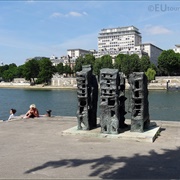 Outdoor Sculpture Museum, Paris