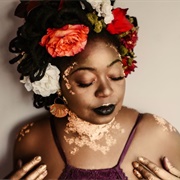 Jillian Christmas (Queer, She/Her)