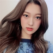 Loona Choerry