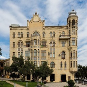 Isa Bek Hajinski House, Baku
