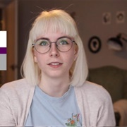 Christi Kerr (Demisexual, She/Her)