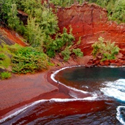 Kaihalulu Beach, Maui, Hawaii