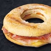 Rosca De Jamón Y Queso
