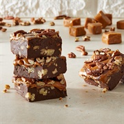 Caramel Pecan Fudge