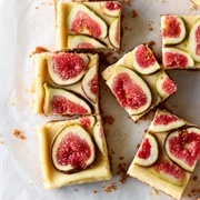 Goat Cheese Cheesecake Bars With Fresh Figs