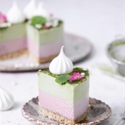Raw Matcha Raspberry Cheesecake