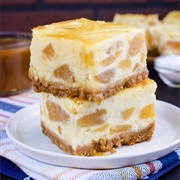 Apple Cheesecake Bars
