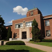 Le Moyne College
