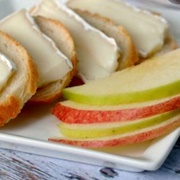 Apples With Brie Cheese