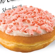 Krispy Kreme Strawberry Dreamcake