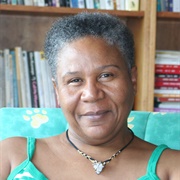 Elizabeth Khaxas (Lesbian, She/Her)