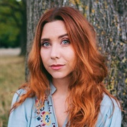 Hazel Hayes (Bisexual, She/Her)