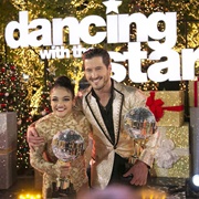 Season 23: Laurie Hernandez & Val Chmerkovskiy